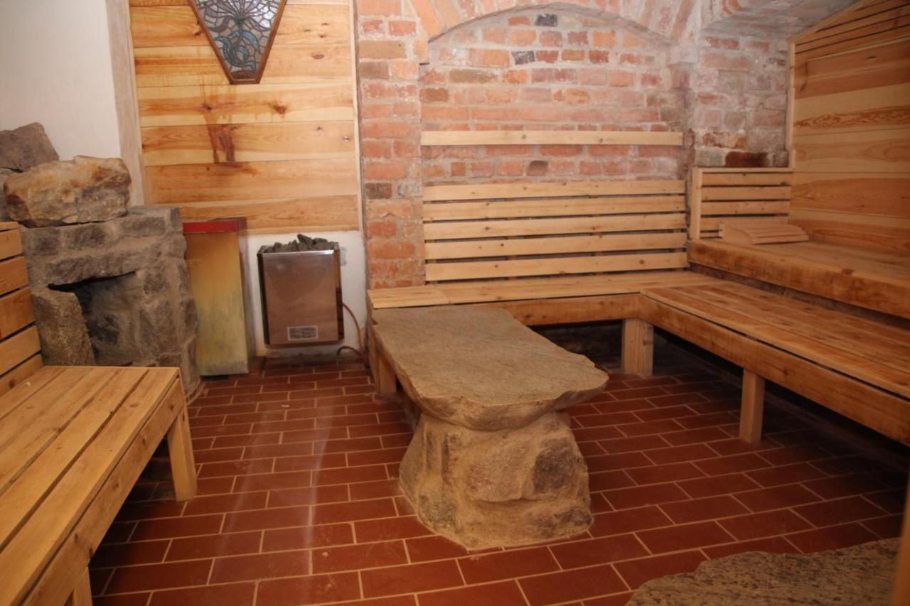 Rühstädt Landhotel Storchenkrug מראה חיצוני תמונה