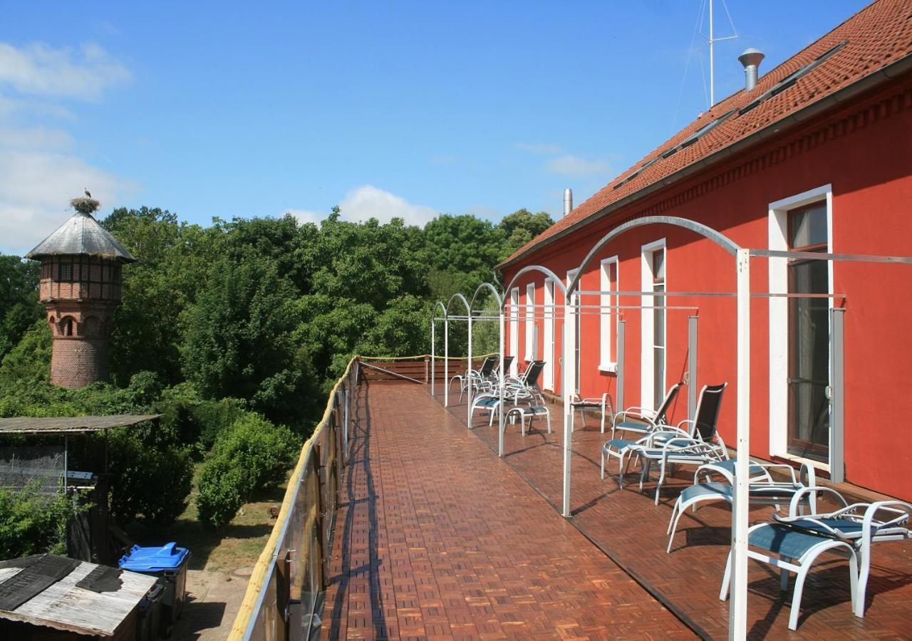 Rühstädt Landhotel Storchenkrug מראה חיצוני תמונה
